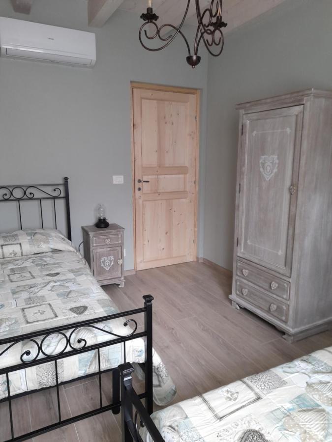 Agriturismo Il Biancospino Bed & Wine Apartment Lerma Ngoại thất bức ảnh